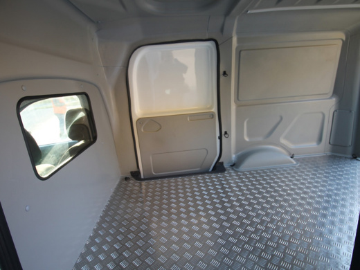 Промтоварный фургон LADA Granta Kub фото