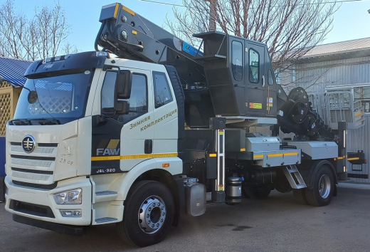 Автовышка на шасси FAW CA6DK1-32E53 фото