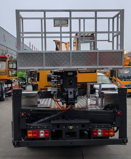 ISUZU АвтоГидроПодъемник YAD5047JGKJX6 фото