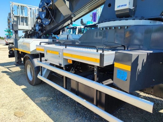 Автовышка Daewoo Novus CC6CT фото