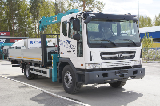 Бортовой автомобиль с КМУ DAEWOO Novus CC4CT фото
