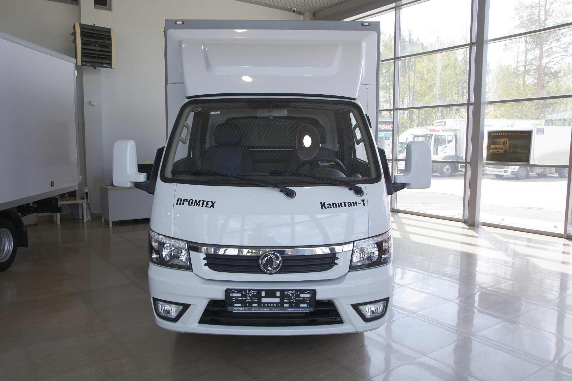 Тентованный фургон Dongfeng Captain-T фото