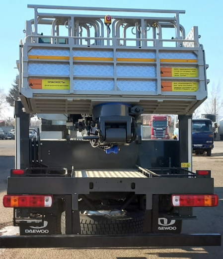 Автовышка на шасси FAW CA6DK1-32E53 фото