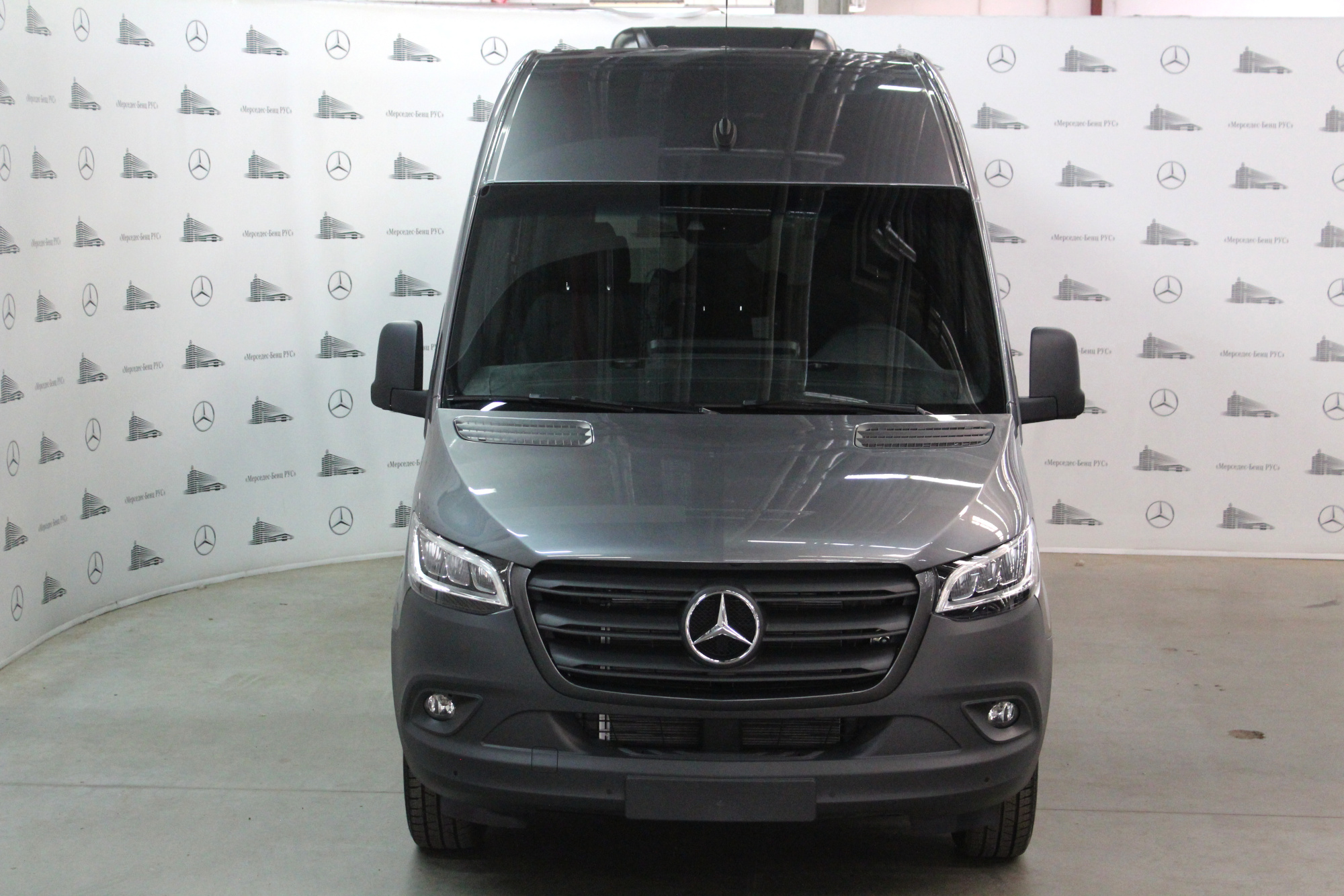 Микроавтобус 8+1 Mercedes-Benz Sprinter 317 CDI фото