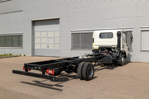 Шасси Forland 8 колесная база 3800/4500 фото