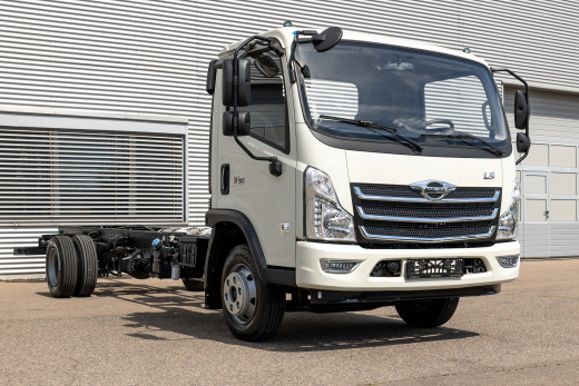 Шасси Forland 8 колесная база 3800/4500 фото