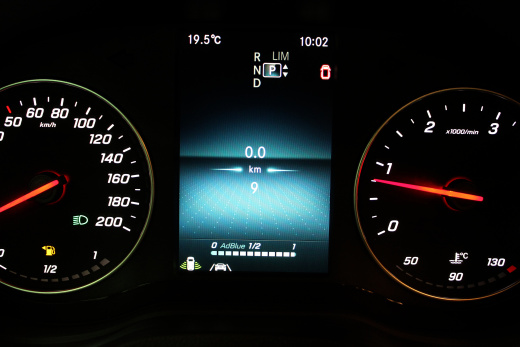 Микроавтобус 8+1 Mercedes-Benz Sprinter 317 CDI фото