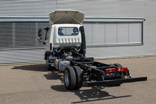 Шасси Forland 3 колёсная база, мм 3000/3360/3800 фото