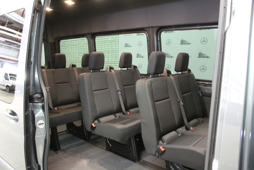 Микроавтобус 8+1 Mercedes-Benz Sprinter 317 CDI фото